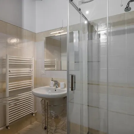 San Bernardino 8 - Immobili E Soluzioni Rent Apartament